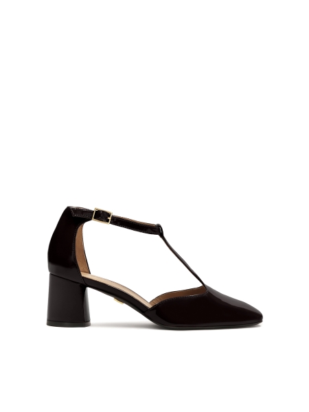 Лаковані туфлі з напіввідкритим носком на стійці GAURA